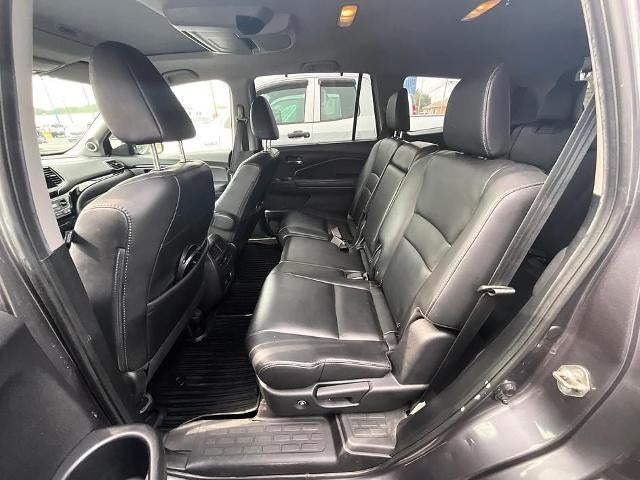 2020 Honda Pilot Touring 8-Passenger AWD