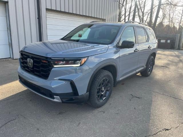 2025 Honda Pilot TrailSport AWD
