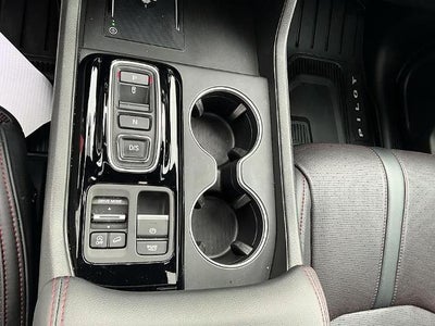 2025 Honda Pilot Black Edition AWD