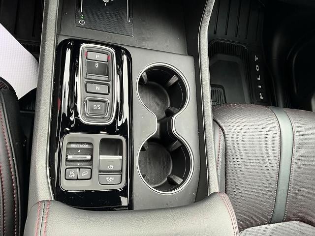 2025 Honda Pilot Black Edition AWD