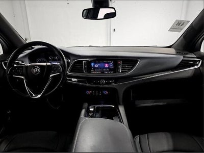 2023 Buick Enclave Essence AWD