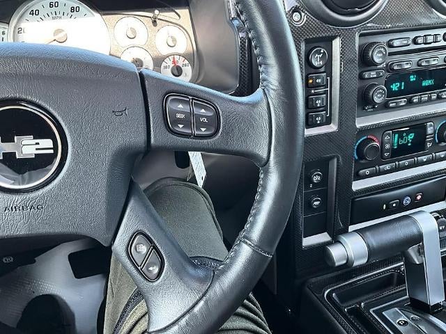 2004 HUMMER H2 Base