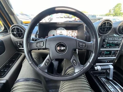2004 HUMMER H2 Base