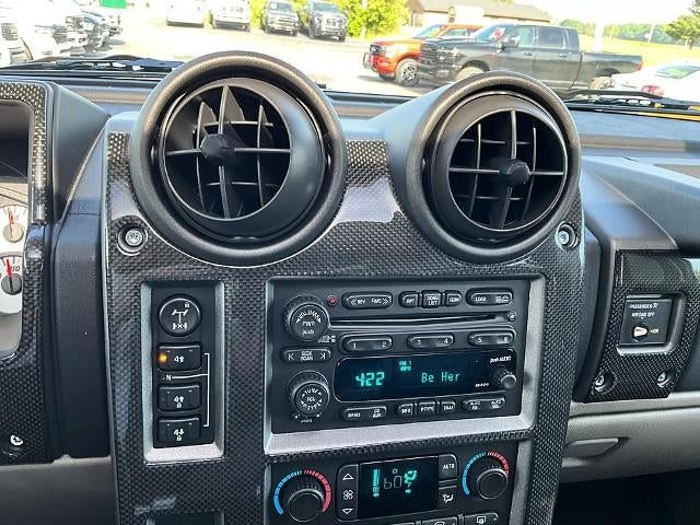 2004 HUMMER H2 Base