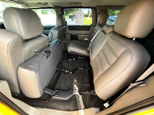 2004 HUMMER H2 Base