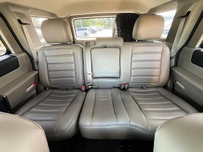 2004 HUMMER H2 Base