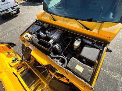 2004 HUMMER H2 Base