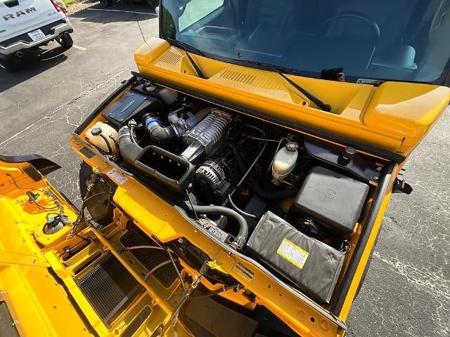 2004 HUMMER H2 Base