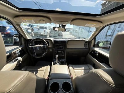 2015 Lincoln Navigator L 4dr 3.5L V6 4WD