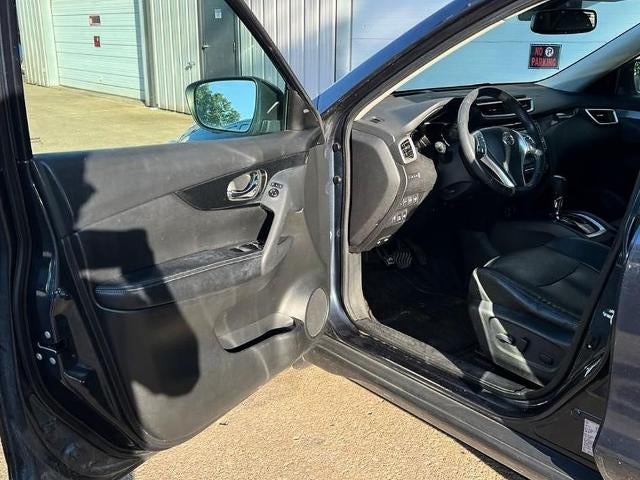 2016 Nissan Rogue AWD 4dr SL