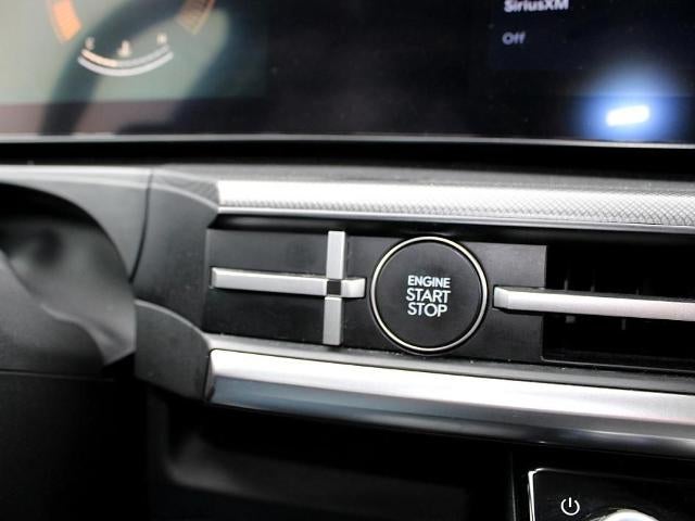 2025 Hyundai SANTA FE SEL FWD