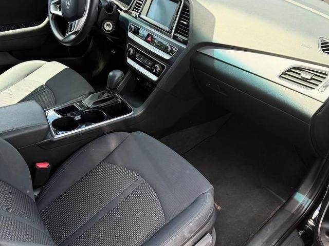 2018 Hyundai SONATA SE 2.4L