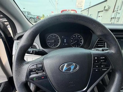 2017 Hyundai SONATA SE 2.4L