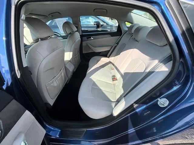 2017 Hyundai SONATA SE 2.4L