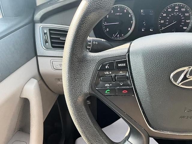 2017 Hyundai SONATA SE 2.4L