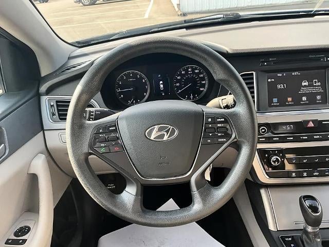 2017 Hyundai SONATA SE 2.4L