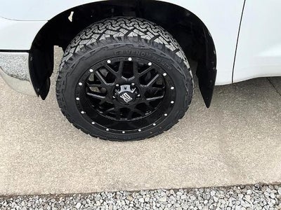 2008 Toyota Tundra 2WD Truck 2WD CrewMax Short Bed 5.7L (Natl)