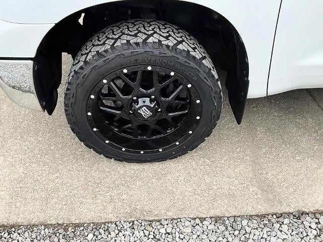 2008 Toyota Tundra 2WD Truck 2WD CrewMax Short Bed 5.7L (Natl)