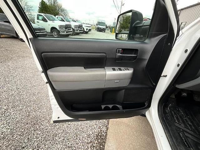 2008 Toyota Tundra 2WD Truck 2WD CrewMax Short Bed 5.7L (Natl)