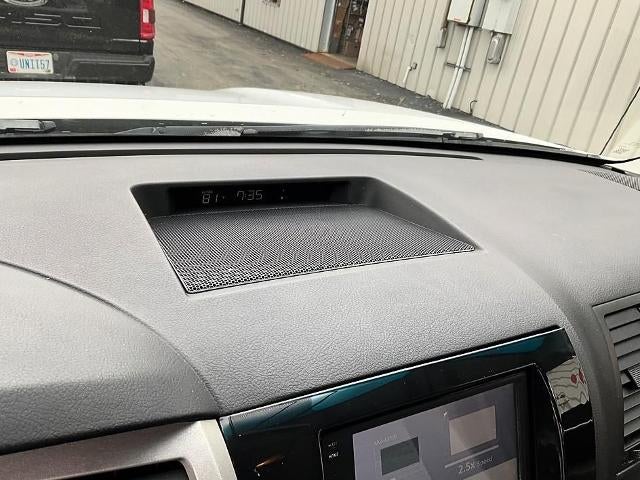 2008 Toyota Tundra 2WD Truck 2WD CrewMax Short Bed 5.7L (Natl)