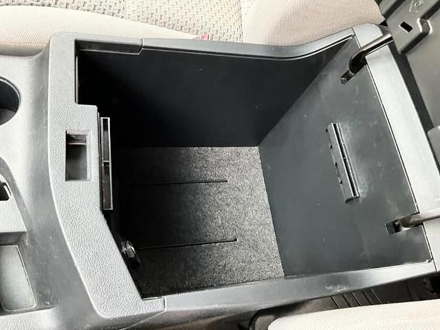 2008 Toyota Tundra 2WD Truck 2WD CrewMax Short Bed 5.7L (Natl)