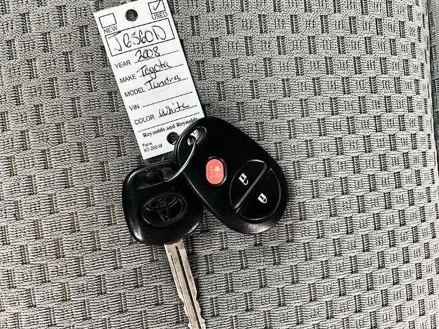 2008 Toyota Tundra 2WD Truck 2WD CrewMax Short Bed 5.7L (Natl)