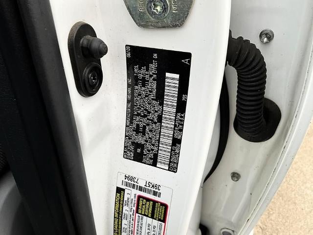 2008 Toyota Tundra 2WD Truck 2WD CrewMax Short Bed 5.7L (Natl)