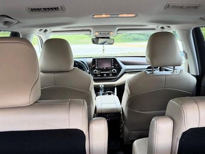 2021 Toyota Highlander Limited AWD (Natl)