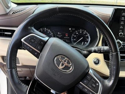 2021 Toyota Highlander Limited AWD (Natl)