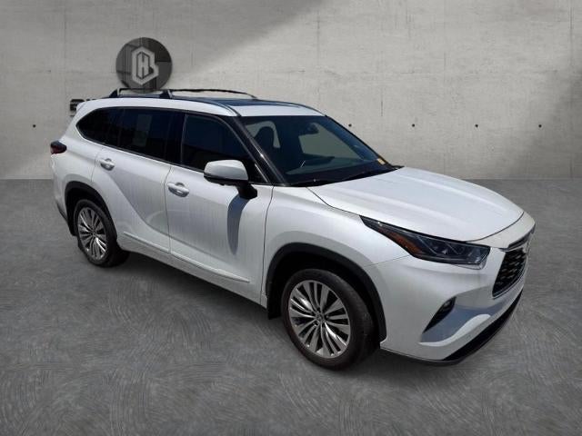 2023 Toyota Highlander Platinum AWD (Natl)