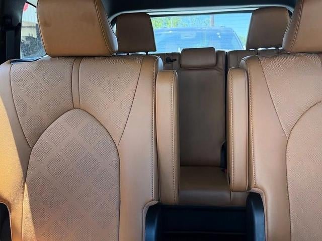 2023 Toyota Highlander Platinum AWD (Natl)