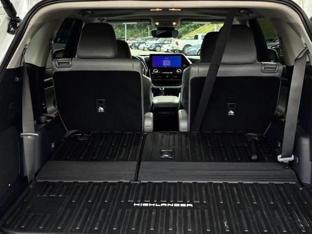2026 Toyota Highlander Hybrid Limited AWD (Natl)