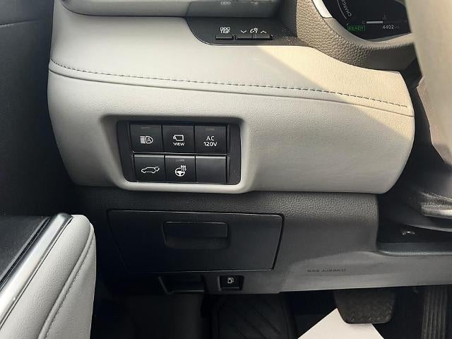 2026 Toyota Highlander Hybrid Limited AWD (Natl)