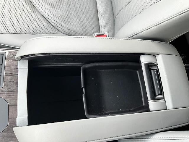2026 Toyota Highlander Hybrid Limited AWD (Natl)