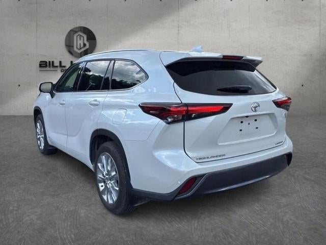 2026 Toyota Highlander Hybrid Limited AWD (Natl)