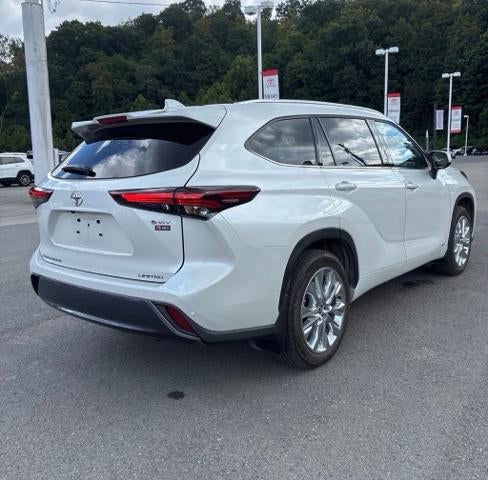 2026 Toyota Highlander Hybrid Limited AWD (Natl)