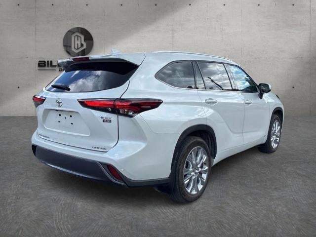 2026 Toyota Highlander Hybrid Limited AWD (Natl)