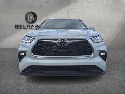 2026 Toyota Highlander Hybrid Limited AWD (Natl)