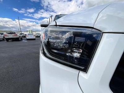 2019 Toyota Tundra 4WD 4WD SR5 CrewMax 5.5' Bed 5.7L (SE)