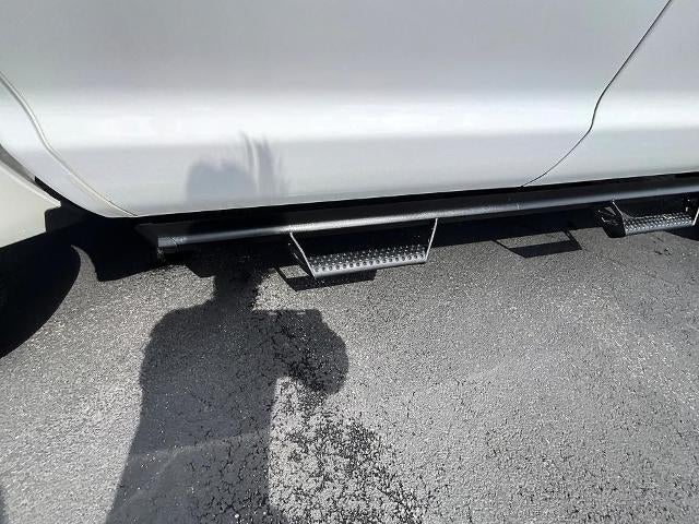 2019 Toyota Tundra 4WD 4WD SR5 CrewMax 5.5' Bed 5.7L (SE)