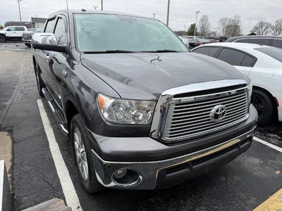2012 Toyota Tundra 4WD Truck 4WD CrewMax Short Bed 5.7L FFV Limited (Natl)