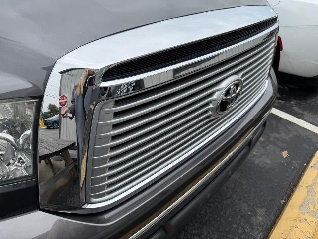 2012 Toyota Tundra 4WD Truck 4WD CrewMax Short Bed 5.7L FFV Limited (Natl)