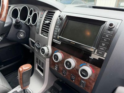 2012 Toyota Tundra 4WD Truck 4WD CrewMax Short Bed 5.7L FFV Limited (Natl)