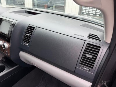 2012 Toyota Tundra 4WD Truck 4WD CrewMax Short Bed 5.7L FFV Limited (Natl)