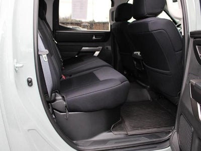 2024 Toyota Tundra 4WD 4WD SR5 CrewMax 5.5' Bed (SE)