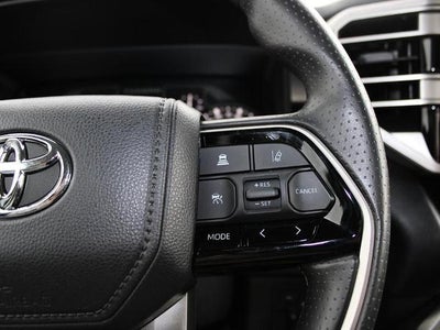 2024 Toyota Tundra 4WD 4WD SR5 CrewMax 5.5' Bed (SE)