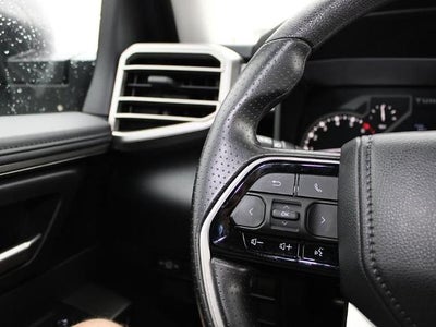 2024 Toyota Tundra 4WD 4WD SR5 CrewMax 5.5' Bed (SE)