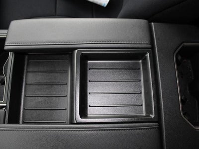 2024 Toyota Tundra 4WD 4WD SR5 CrewMax 5.5' Bed (SE)