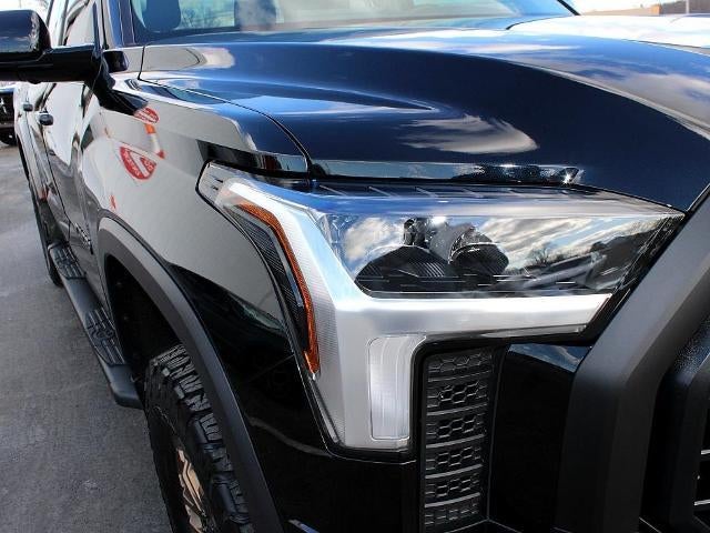 2024 Toyota Tundra 4WD 4WD SR5 CrewMax 5.5' Bed (SE)