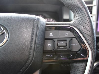 2024 Toyota Tundra 4WD 4WD SR5 CrewMax 5.5' Bed (SE)